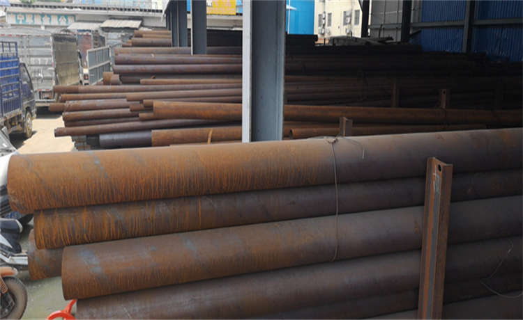 529-630-820-1020-1220-1420污水排水鋼管，2420-12mm螺旋鋼管，14鋼管樁廠家，鋼材場打樁鋼護(hù)筒