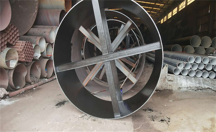 1320螺旋管廠家，煙囪螺旋管，2720螺旋鋼管，2324mm螺旋焊管