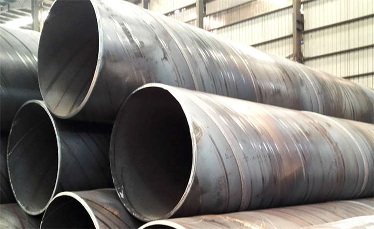 有沒有加工鋼護筒的，鋼護筒廠家，內(nèi)徑2400螺旋鋼管，660mm螺旋管